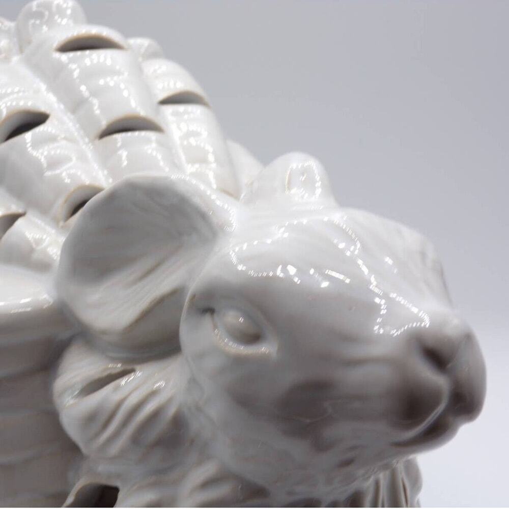 Bunny with Carrot Wagon Potpourri Sachet Holder White Glaze 5.5" High - Picture 5 of 8